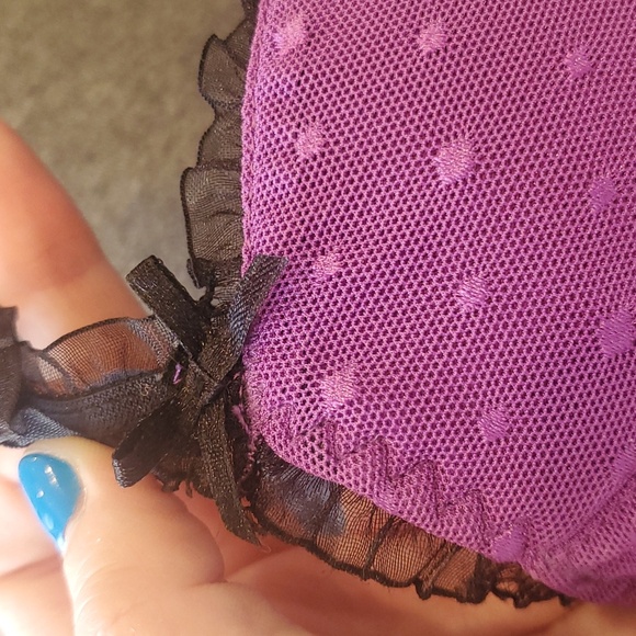 VS Pretty Little Things balconet bra - Picture 6 of 6